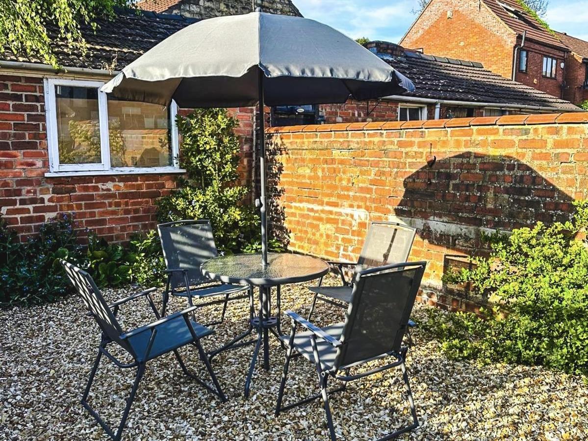 Cecil House - Stylish 2-Bed, Sleeps 5 Guests, Free Parking, Close To Cathedral, Bars & Restaurants Lincoln Exterior photo